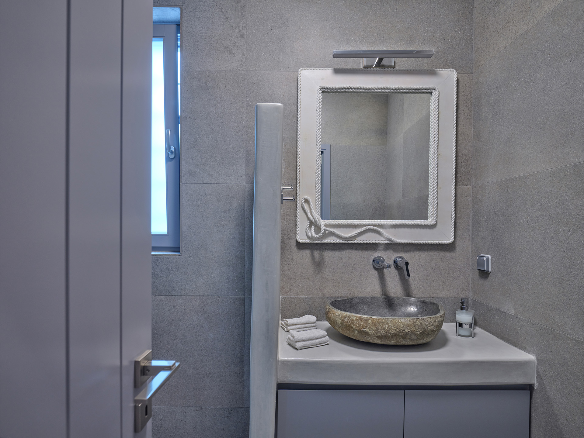 nov24-K2 Lower Ground Floor Bathroom (2)